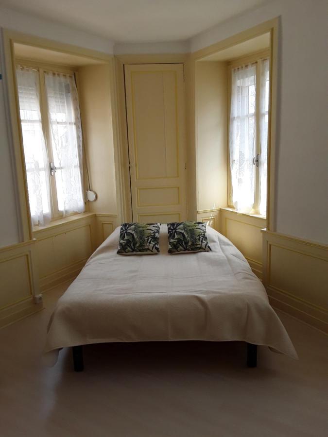 Les 3 Couronnes Granville Exterior foto